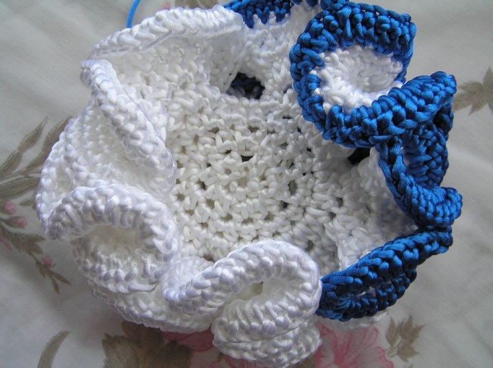fresh new hyperbolic&nbsp;crochet…
