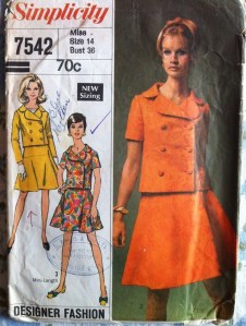 Simplicity 7542 60s suit pattern