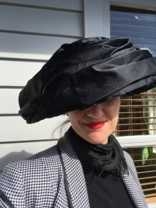 My vintage suit sew along top hat sideline