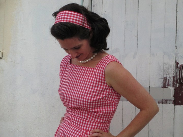 The red gingham&nbsp;dress