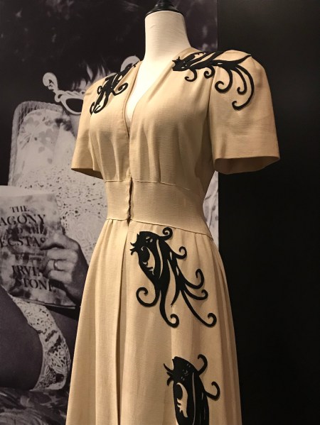 Edith Head Dressing gown worn by Veronica Lake publicity photo 1942 bodice