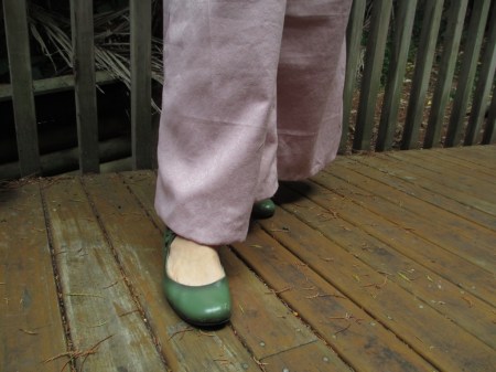 Vogue 5435 pants and shoe