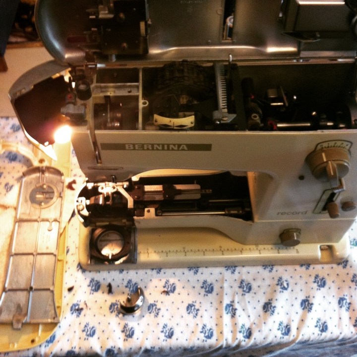 What’s going on? Real Modern Reading and Sewing projects on the go.