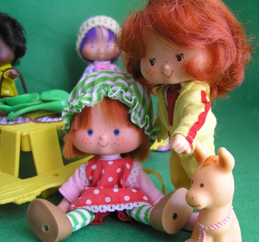 starwberry and cafe ole