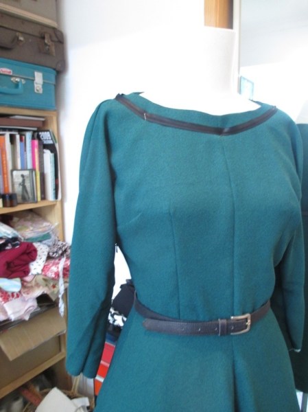 McCall's 3468 neckline thin bias tape long shot