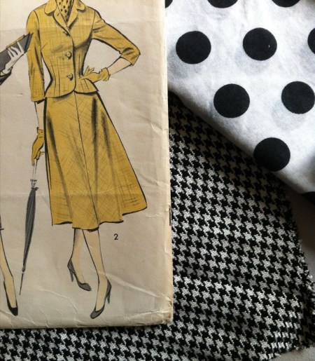 Advance skirt pattern and fabric detail