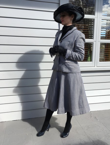 My vintage suit sew along tall button down