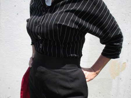 Butterick 7731 shirt in stripes detail