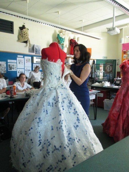 Artsit Visit Rangitoto College lookignat Coralline