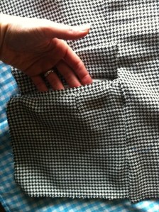 welt pocket flap hand in