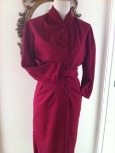 Vogue 1195 self buttons tall