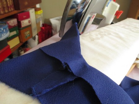 Weigel's 2039 ironing facing