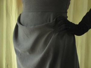 Vogue 273 complete waist detail