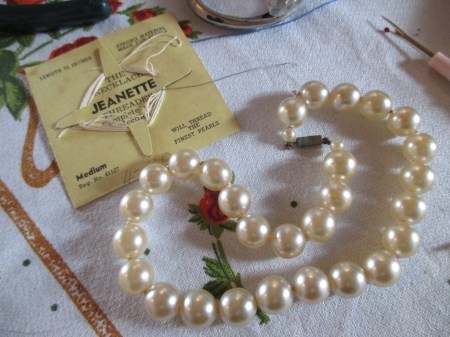 vintage necklace pearls fixed