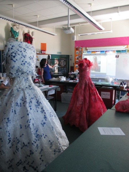 Artsit Visit Rangitoto College with slides