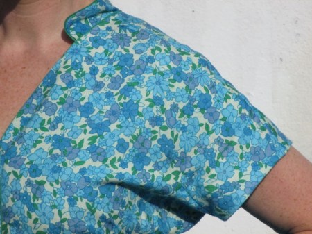 McCall's 3326 fini collar and shoulder