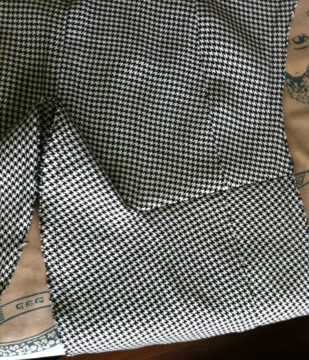 Vintage suit sew along shoulder seams deatil