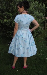 Simplicity 2491 finished back