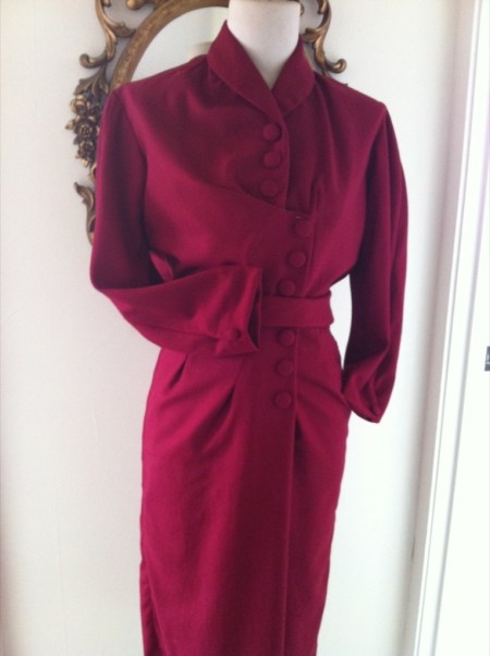 Vogue 1195 self buttons tall