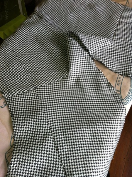 Vintage suit sew along shoulder seams