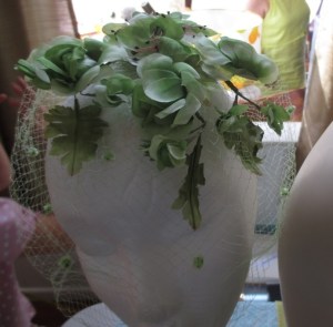 Decolicious market green hat fascinator