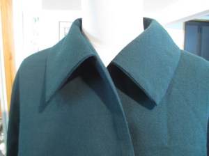 cape collar detail