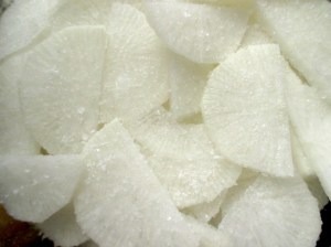 Kimchi salted daikon