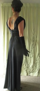 Vogue 273 full length back buttons